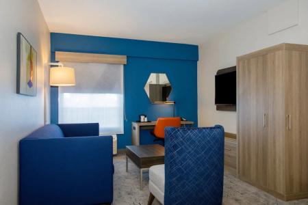 Holiday Inn Express North Telecom Park, An Ihg - 65