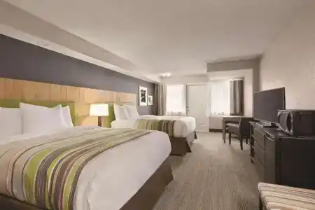 Country Inn & Suites by Radisson, South, TN - 58