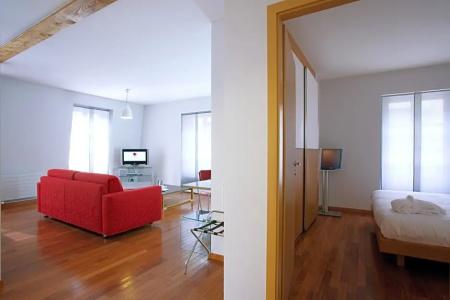 La Cour Des Augustins Boutique Gallery Design - 66