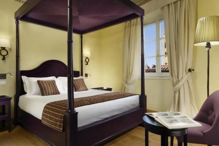 San Firenze Suites & Spa - 52