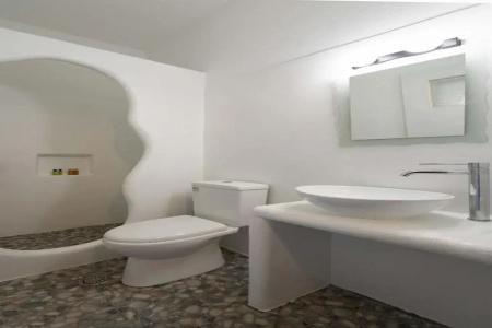 Manolis Studios - 7