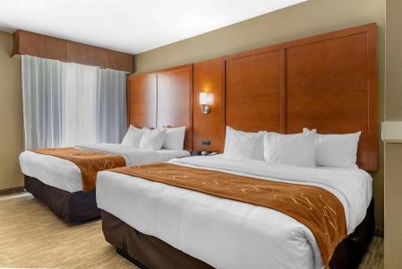 Comfort Suites - University - 5