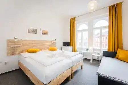 Ostaš Praha - 18