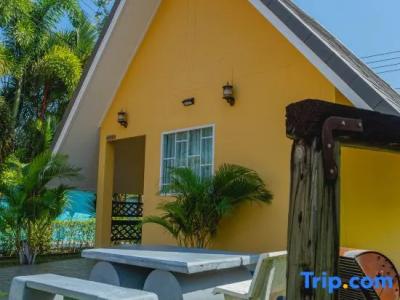 Apinya Resort Bangsaray - 42