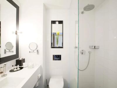 Carlton Square - 7