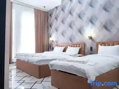 Gold Star Palace - 19