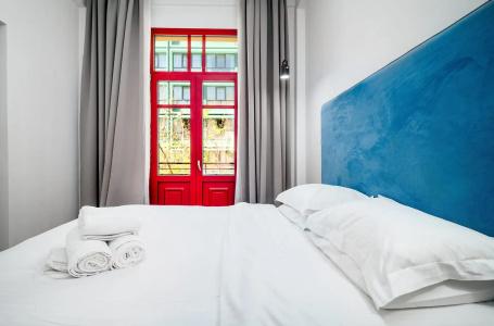 Maroon Bottle Boutique Suites - 40