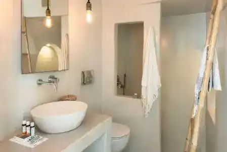 Cocoon Suites - 130