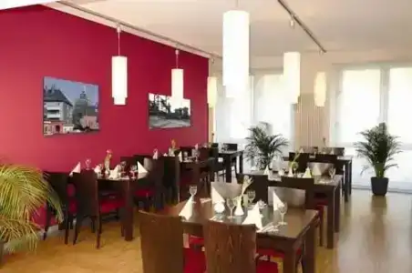 NeuHaus - 24