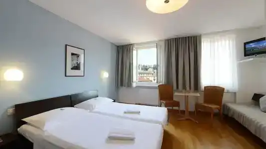 Pestalozzi Lugano - 91