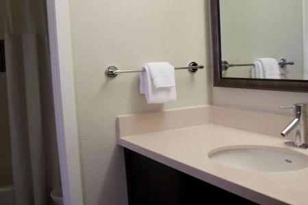 Staybridge Suites - 7