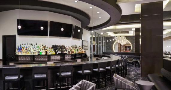 The Davenport Grand, Autograph Collection - 17
