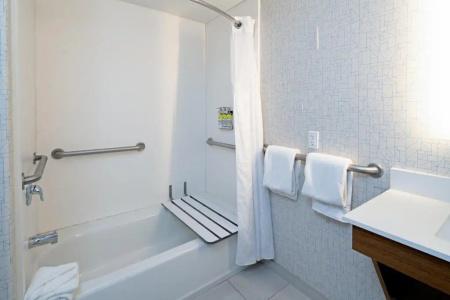 Holiday Inn Express South, An Ihg - 25