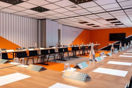 Kyriad La Rochelle Centre - Les Minimes - 33