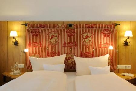 Staudacherhof History & Lifestyle - 86