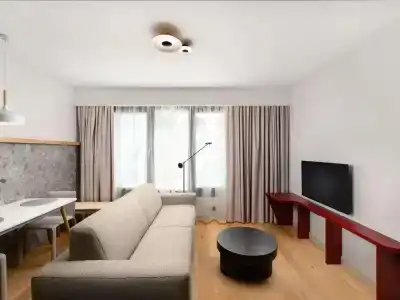 Mercure - 79