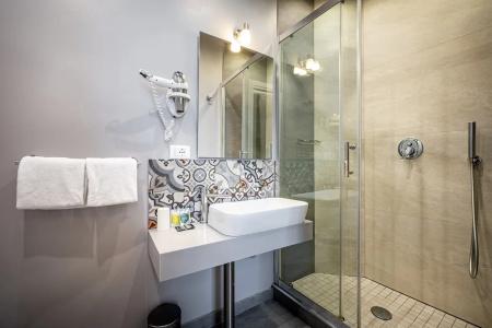 Martelli 6 Suite & - 70