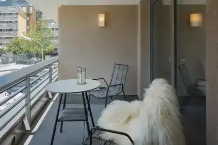 DD Suites Serviced - 20