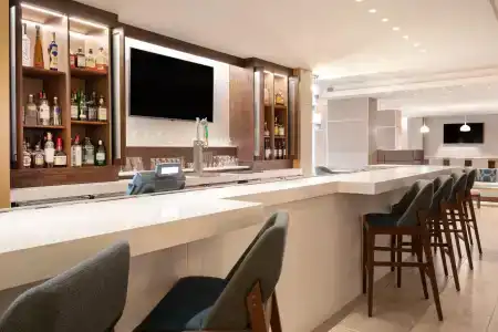 Holiday Inn Los Angeles - Lax Airport, An Ihg - 12