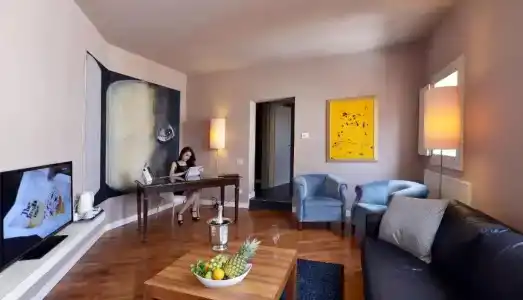 Mercure Ferrara - 98