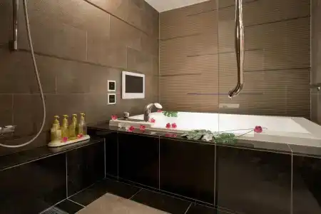 and Spa Lotus Modern (Adult Only) - 7