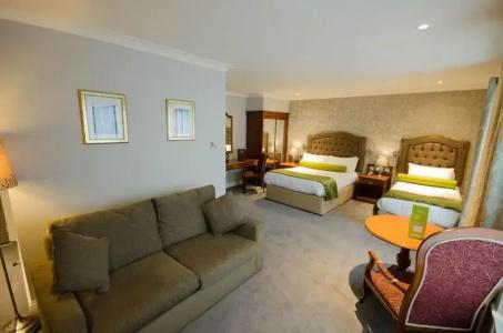 Drury Court - 28