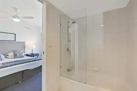 De Ville - 8