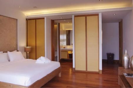 Pearl of Naithon - 53