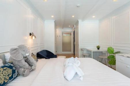 White Ivory Bed And Breakfast - 90