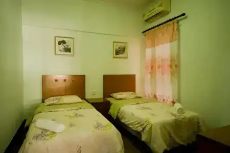 Nana Marina Court - 86