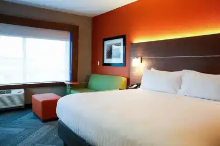 Holiday Inn Express -, An Ihg - 49