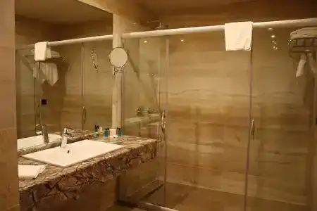 Golden Tulip Varna - 136