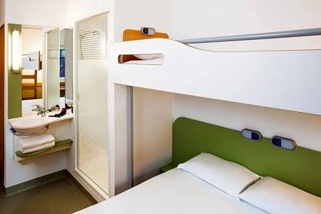 ibis budget Manchester Salford Quays - 43