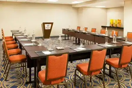 Sheraton Grand Chicago - 37