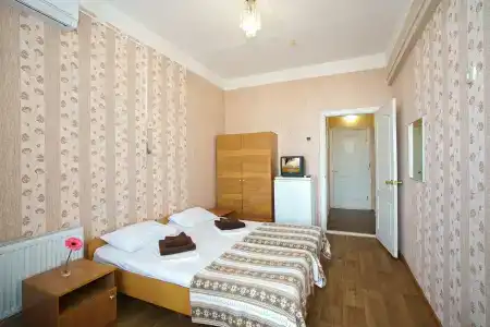 Ялтинский городской пансионат (санаторий Куйбышева) - 4