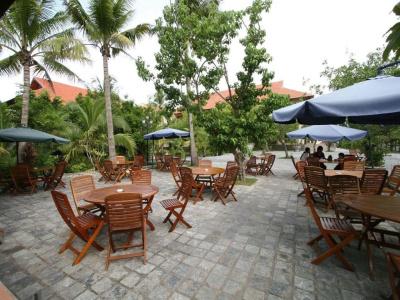 Sun Spa Resort & Villa - 41