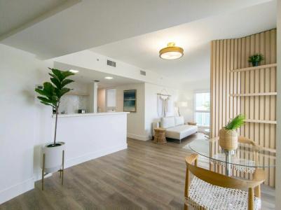 Bentley South Beach - 12