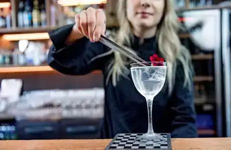 Lilla Roberts - 10