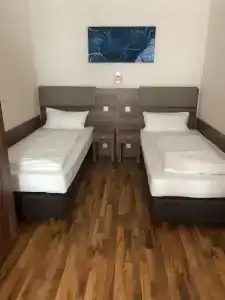 Isabella - 26