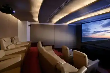 The H Dubai - 105