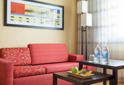 Courtyard by Marriott Miami Airport - 14