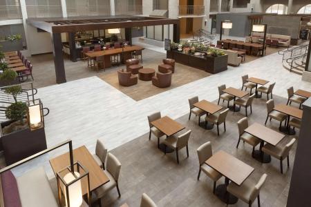 Embassy Suites by Hilton - 7