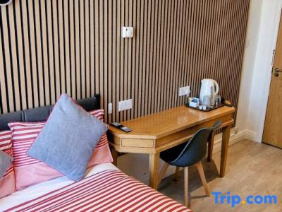 Oyo London Guest House - 56