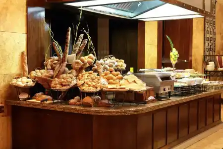 Crowne Plaza Amman, an IHG - 10