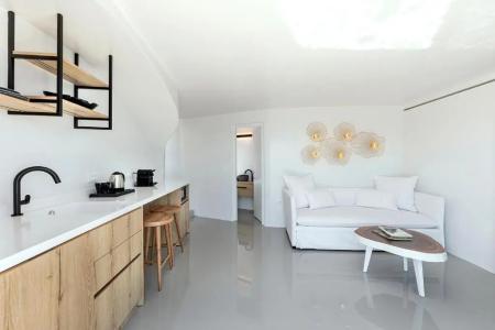 Olvos Luxury Suites - 74