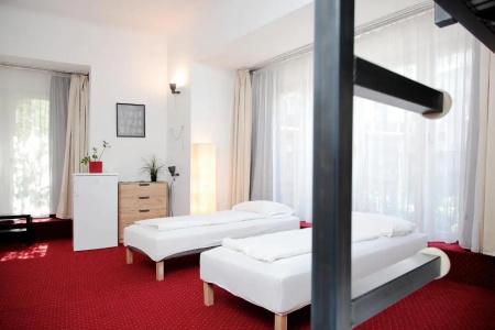 Maverick Hostel & Ensuites - 43