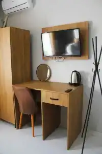 Karhal - 27