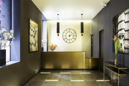 The at Fifth Avenue - 9