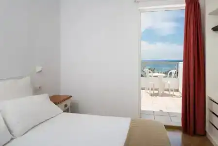 Neptuno Suites - Adults Only - 50