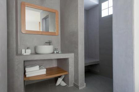 Neptune Luxury Suites - 8